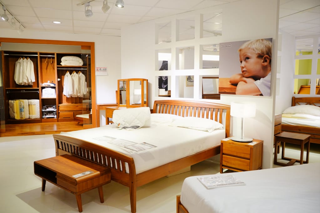 家具｜詩肯柚木(林口店) 柚木家具第一品牌 實木家具推薦！