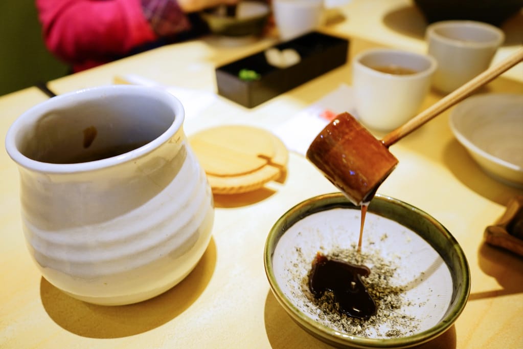 美食|台南 勝博殿(南紡店)日式炸豬排 厚切嫩肩里脊豬排、季節限定廣島牡蠣推薦! - 第10張圖 美食|台南 勝博殿(南紡店)日式炸豬排 厚切嫩肩里脊豬排、季節限定廣島牡蠣推薦!