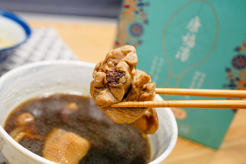 調理包｜雙月食品社 漢方養生雞湯 冷凍宅配雞湯包，在家也能輕鬆食補！