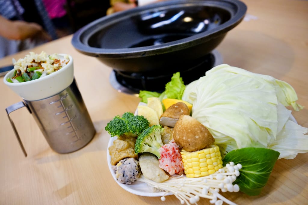 台南|錦城石頭火鍋 傳承30年好味道,用炒的火鍋最美味~ - 第7張圖 台南|錦城石頭火鍋 傳承30年好味道,用炒的火鍋最美味~