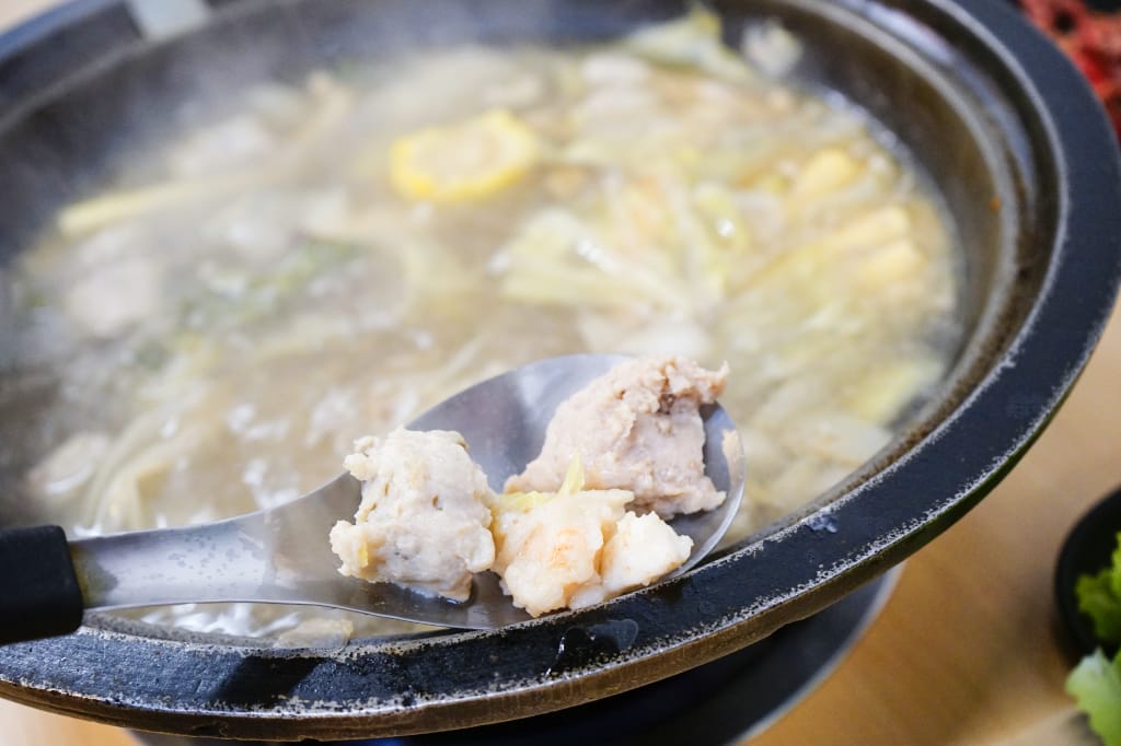 台南|錦城石頭火鍋 傳承30年好味道,用炒的火鍋最美味~ - 第30張圖 台南|錦城石頭火鍋 傳承30年好味道,用炒的火鍋最美味~