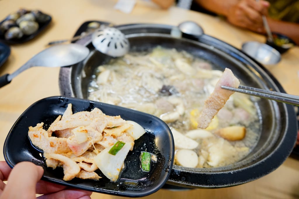 台南|錦城石頭火鍋 傳承30年好味道,用炒的火鍋最美味~ - 第20張圖 台南|錦城石頭火鍋 傳承30年好味道,用炒的火鍋最美味~