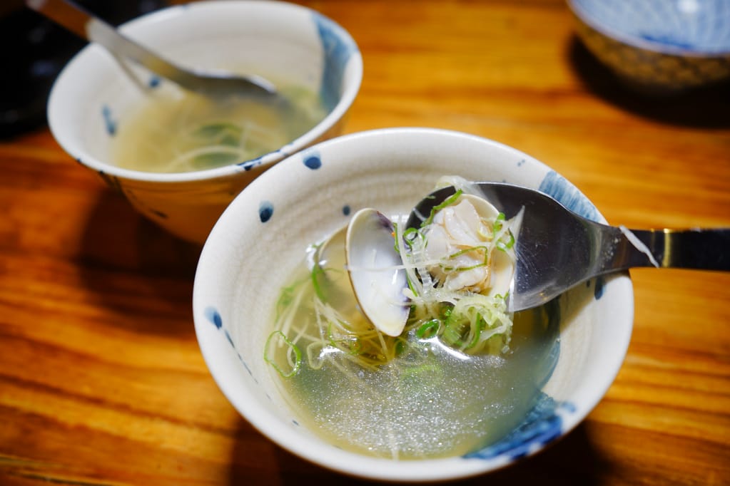 台北｜微風建一食堂 日式無菜單料理 超奢侈毛蟹大餐，一蟹二吃超過癮！