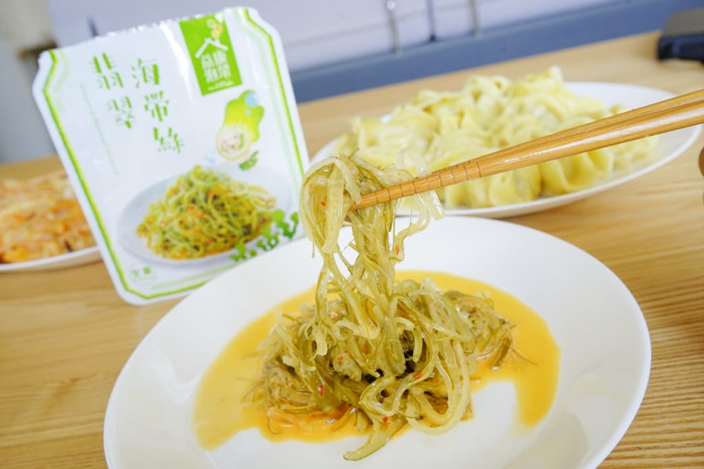 即食料理|益康泡菜 全家便利商店限定泡菜獨享包 黃金泡菜&翡翠海帶絲 - 第10張圖 即食料理|益康泡菜 全家便利商店限定泡菜獨享包 黃金泡菜&翡翠海帶絲