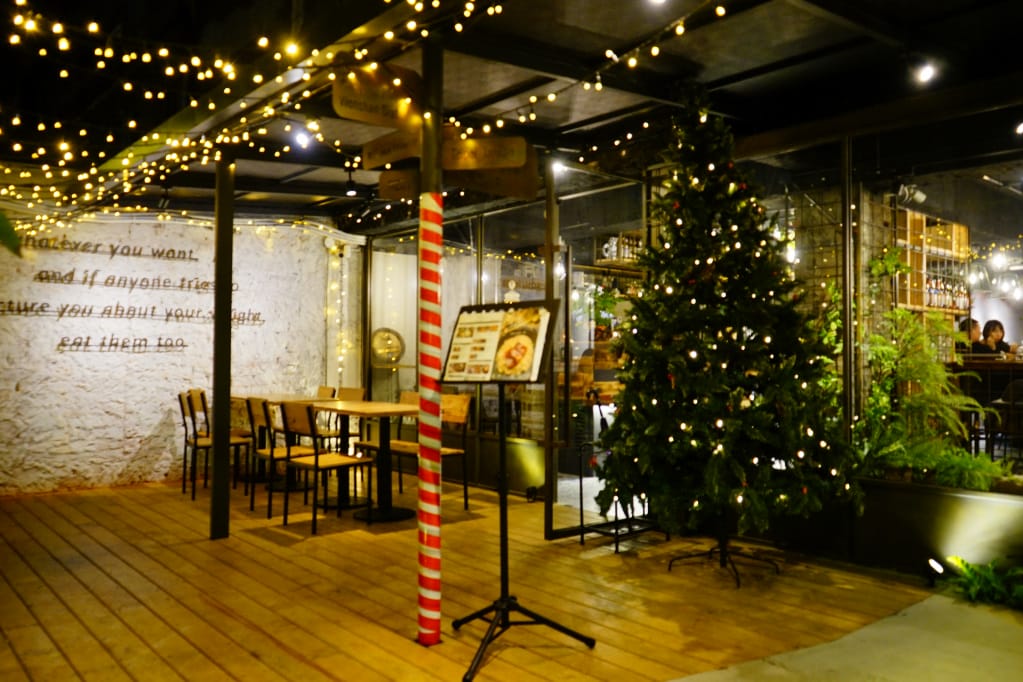 美食｜台北 Schumann’s Bistro No. 6 舒曼六號餐館(南京店) 德國豬腳、黑白啤酒 南京復興、小巨蛋聚餐餐廳推薦！