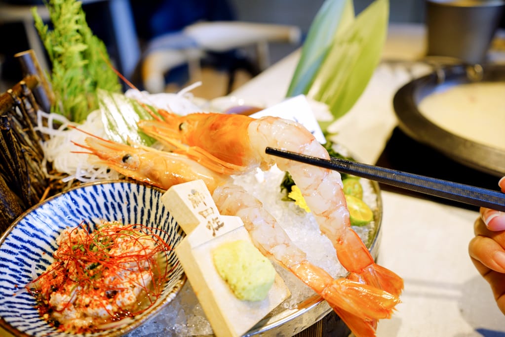 美食|新竹 山上走走 日式無菜單海鮮鍋物 活體海鮮+和牛只要$980,超高CP值再訪推薦! - 第13張圖 美食|新竹 山上走走 日式無菜單海鮮鍋物 活體海鮮+和牛只要$980,超高CP值再訪推薦!