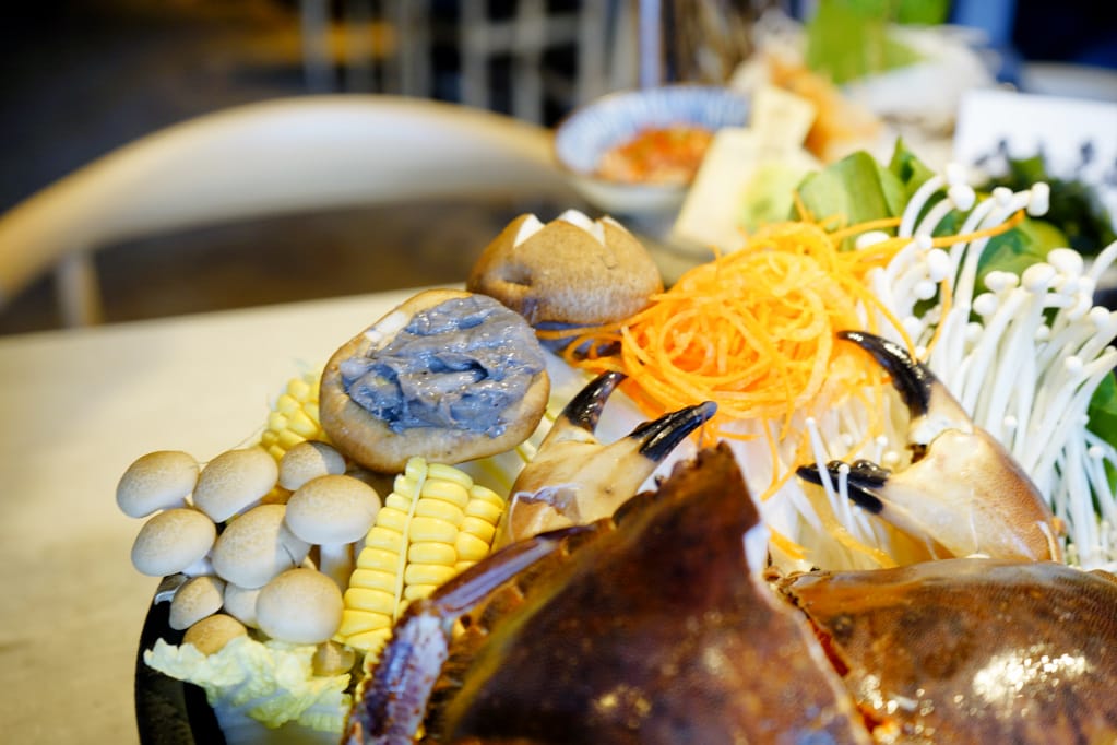 美食|新竹 山上走走 日式無菜單海鮮鍋物 活體海鮮+和牛只要$980,超高CP值再訪推薦! - 第18張圖 美食|新竹 山上走走 日式無菜單海鮮鍋物 活體海鮮+和牛只要$980,超高CP值再訪推薦!