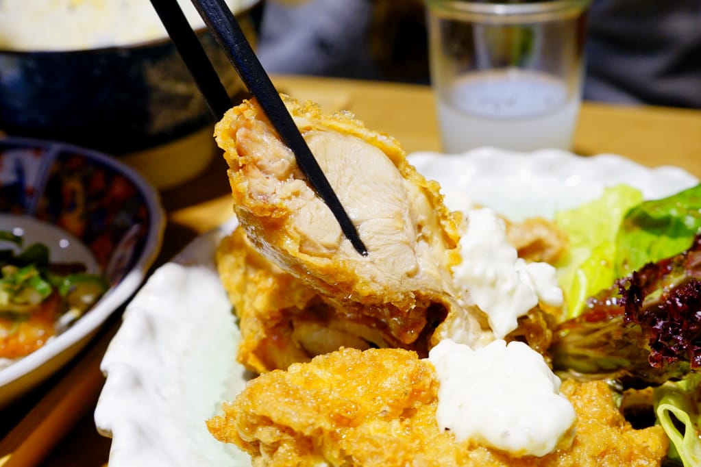 美食｜桃園中壢 坐著做。員工食堂 新開幕餐廳! CP值超高之美味日式定食推薦~
