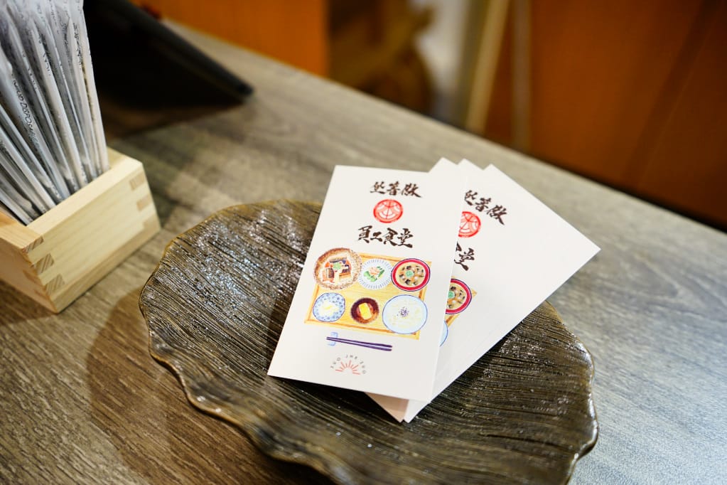 美食｜桃園中壢 坐著做。員工食堂 新開幕餐廳! CP值超高之美味日式定食推薦~