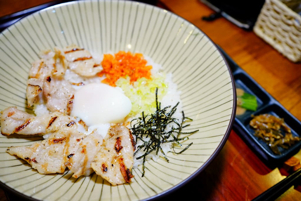 美食｜台北內湖 十五郎 日式・洋食餐廳 日本滑雪場小木屋用餐超有氣氛！