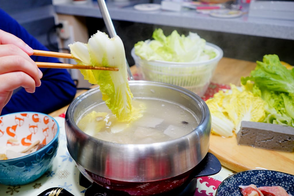調理包|良金牧場火鍋湯包 酒糟酸白菜鍋&酒糟麻辣鍋湯頭(全聯獨賣) 跨年火鍋、冬天就是要在家吃火鍋! - 第14張圖 調理包|良金牧場火鍋湯包 酒糟酸白菜鍋&酒糟麻辣鍋湯頭(全聯獨賣) 跨年火鍋、冬天就是要在家吃火鍋!