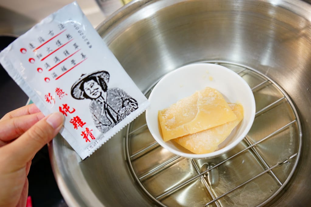 補品|彩燕純雞精 古法煉製滴雞精 年節伴手禮推薦!營養美味雞精粥食譜 - 第5張圖 補品|彩燕純雞精 古法煉製滴雞精 年節伴手禮推薦!營養美味雞精粥食譜