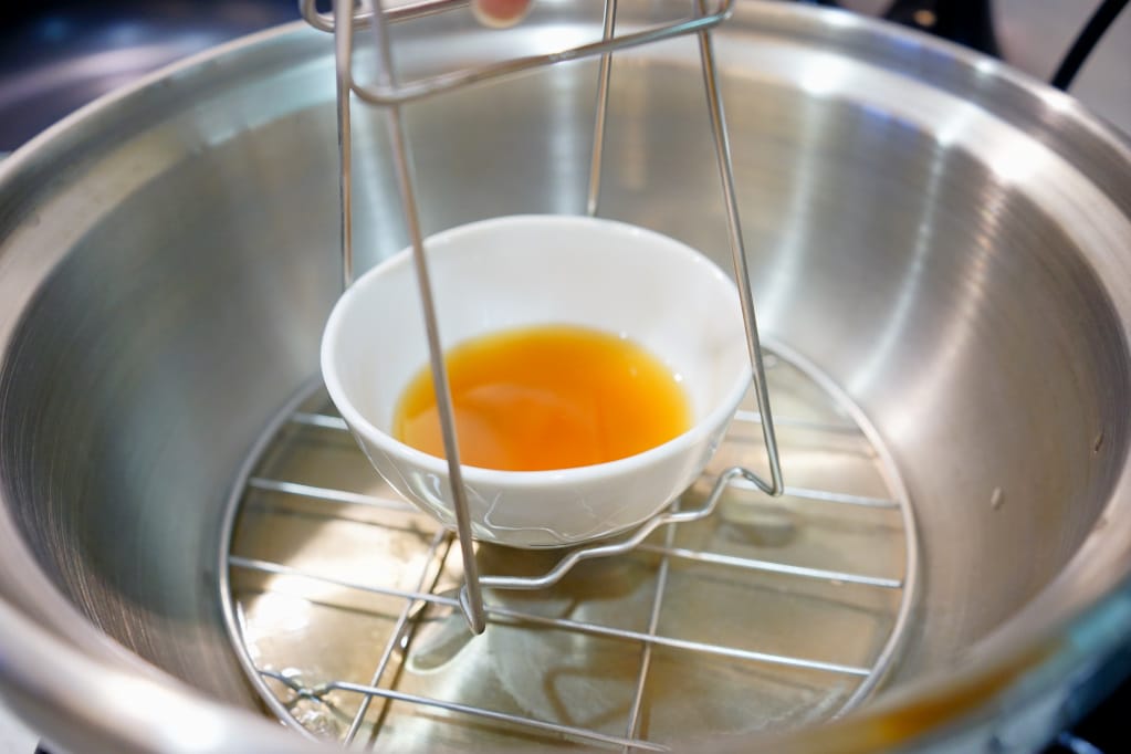 補品|彩燕純雞精 古法煉製滴雞精 年節伴手禮推薦!營養美味雞精粥食譜 - 第6張圖 補品|彩燕純雞精 古法煉製滴雞精 年節伴手禮推薦!營養美味雞精粥食譜