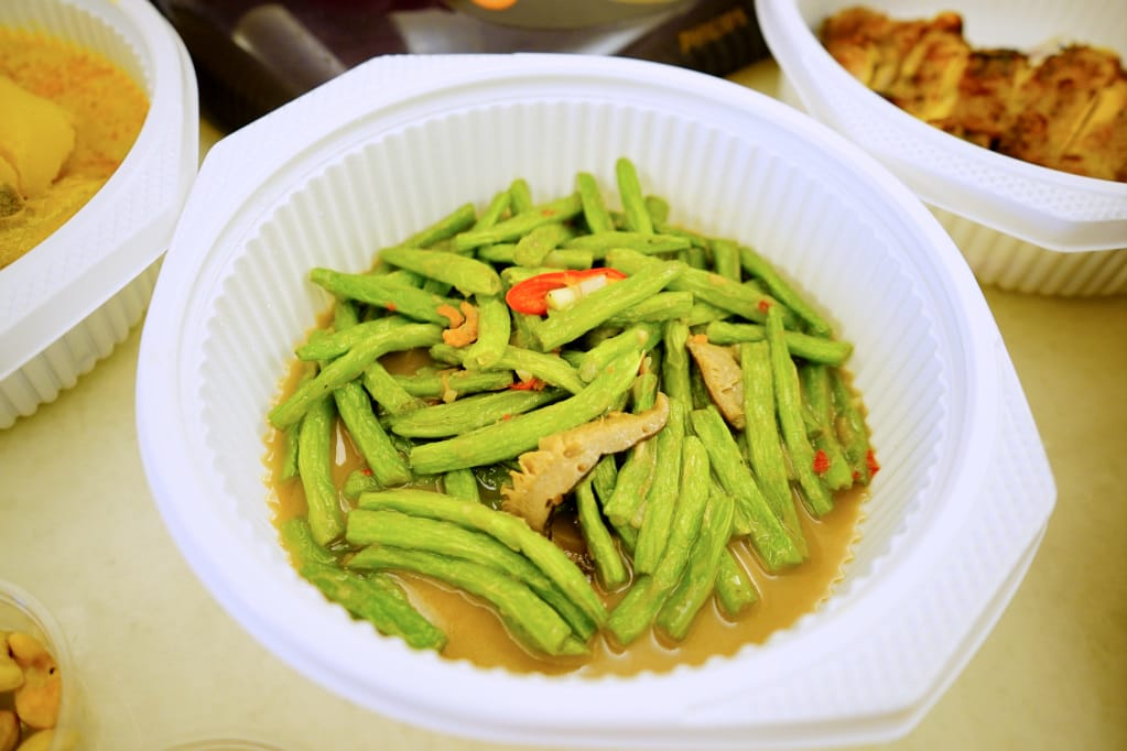 美食｜晶湯匙、銀湯匙泰式火鍋外帶年菜 媳婦的年夜飯救星 今年除夕就吃泰式火鍋跟泰式料理吧！