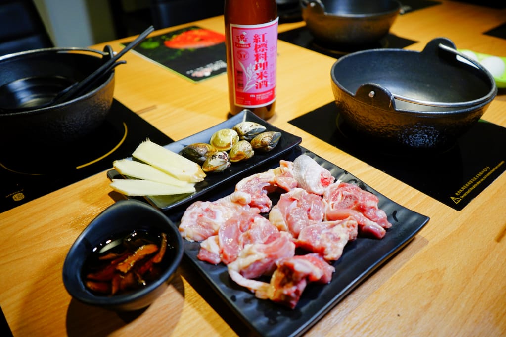 美食|新北汐止 火鍋很忙(大同店) 創意火鍋料理 現炒台式麻辣火鍋、麻油雞火鍋 - 第9張圖 美食|新北汐止 火鍋很忙(大同店) 創意火鍋料理 現炒台式麻辣火鍋、麻油雞火鍋
