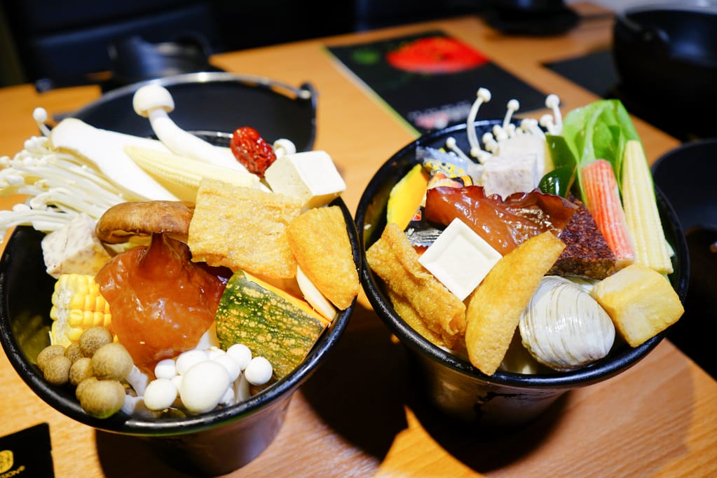 美食|新北汐止 火鍋很忙(大同店) 創意火鍋料理 現炒台式麻辣火鍋、麻油雞火鍋 - 第8張圖 美食|新北汐止 火鍋很忙(大同店) 創意火鍋料理 現炒台式麻辣火鍋、麻油雞火鍋
