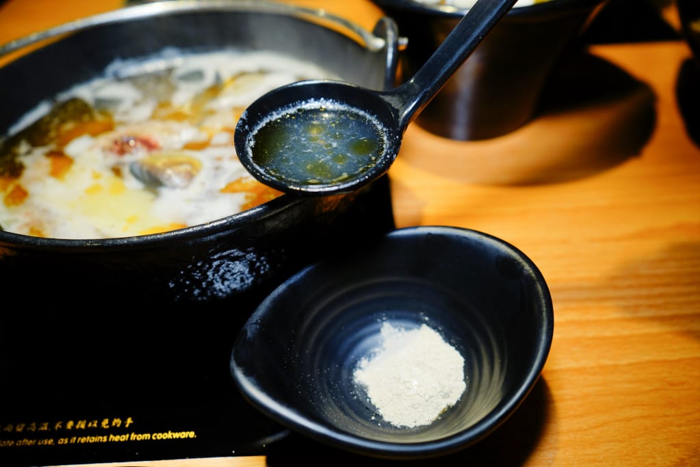 美食|新北汐止 火鍋很忙(大同店) 創意火鍋料理 現炒台式麻辣火鍋、麻油雞火鍋 - 第17張圖 美食|新北汐止 火鍋很忙(大同店) 創意火鍋料理 現炒台式麻辣火鍋、麻油雞火鍋