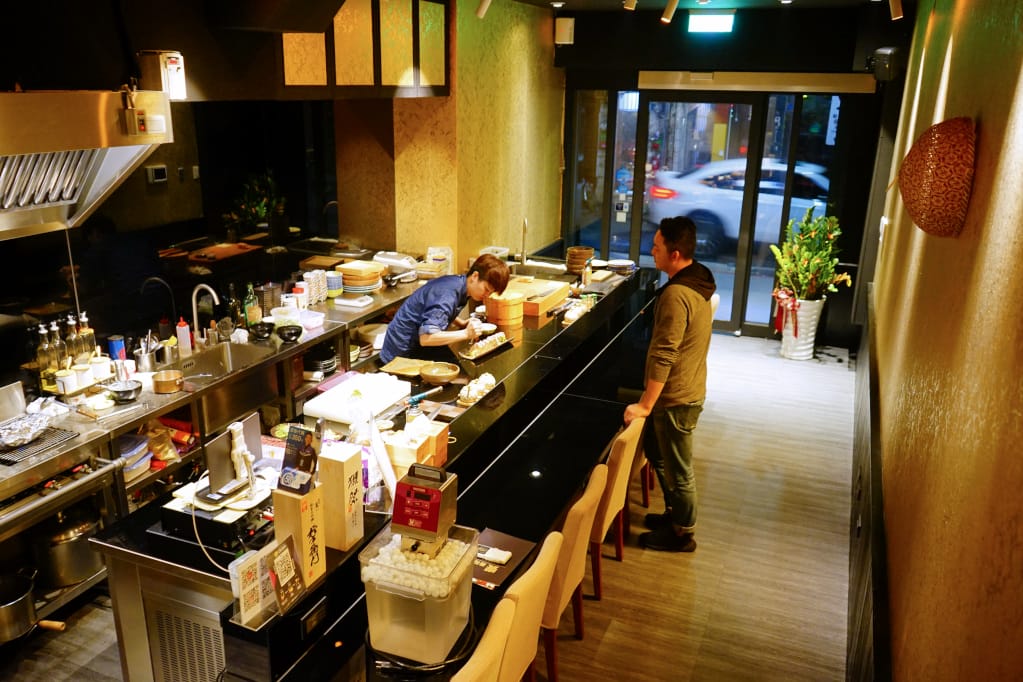 美食|台北 饗壽司 日式無菜單料理、創意料理 120分鐘清酒放題 包廂聚餐尾牙新選擇! - 第4張圖 美食|台北 饗壽司 日式無菜單料理、創意料理 120分鐘清酒放題 包廂聚餐尾牙新選擇!