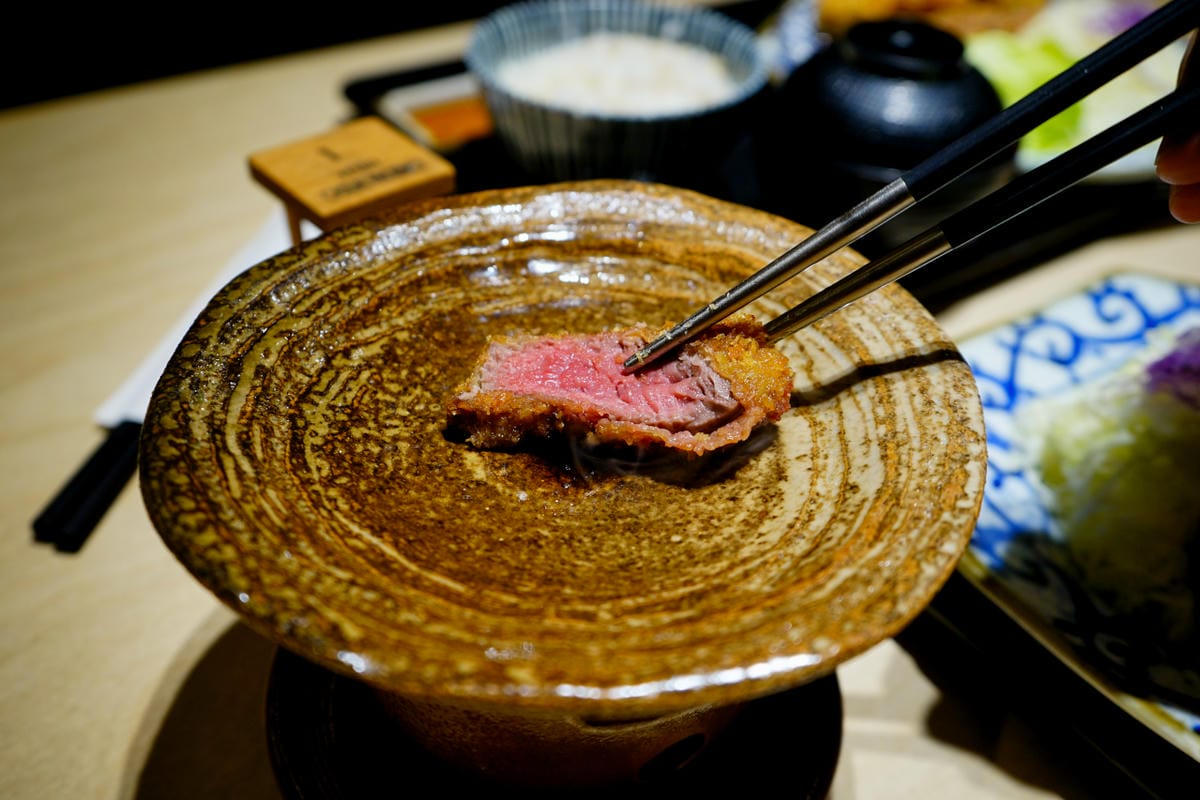 美食|台北 京都勝牛(台北京站店) 日本炸牛排名店 台北車站美食、京站美食推薦! - 第29張圖 美食|台北 京都勝牛(台北京站店) 日本炸牛排名店 台北車站美食、京站美食推薦!