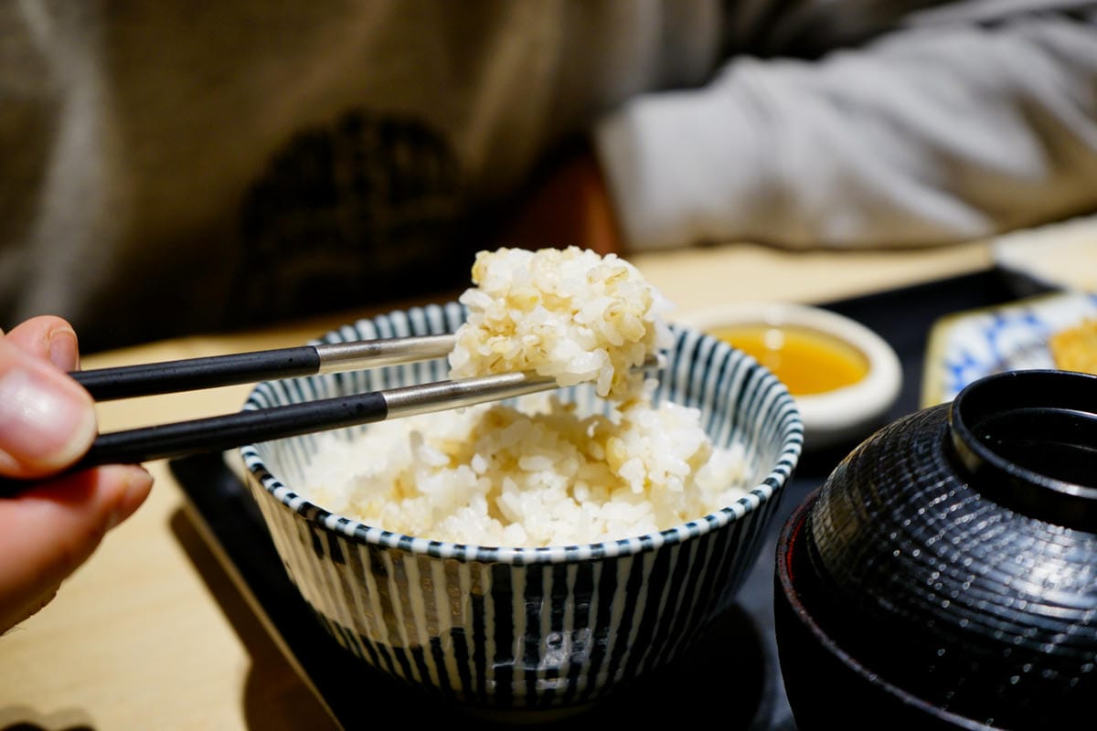 美食|台北 京都勝牛(台北京站店) 日本炸牛排名店 台北車站美食、京站美食推薦! - 第19張圖 美食|台北 京都勝牛(台北京站店) 日本炸牛排名店 台北車站美食、京站美食推薦!