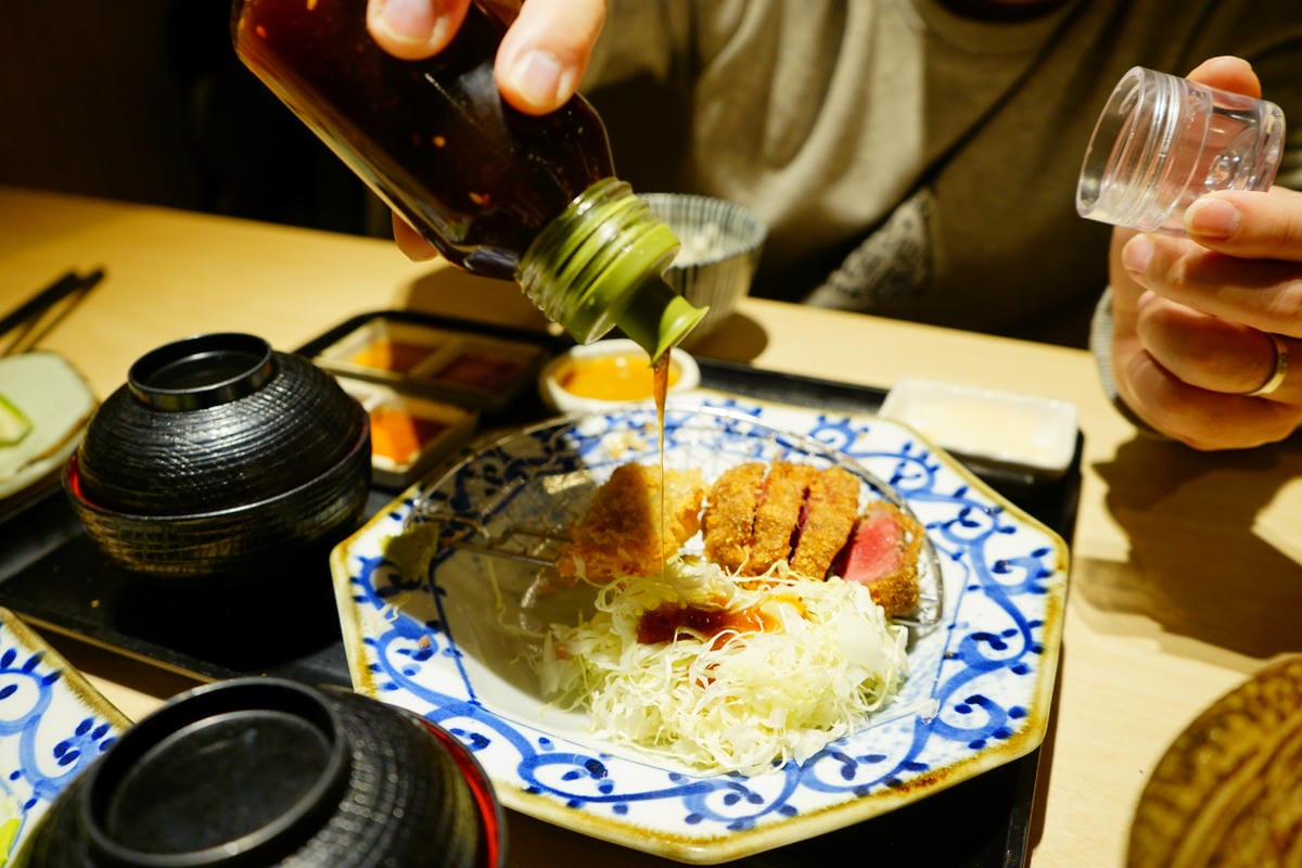 美食|台北 京都勝牛(台北京站店) 日本炸牛排名店 台北車站美食、京站美食推薦! - 第31張圖 美食|台北 京都勝牛(台北京站店) 日本炸牛排名店 台北車站美食、京站美食推薦!