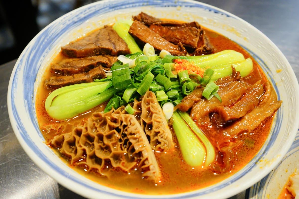美食|台北 神仙牛肉麵 美味讓人成仙的川味牛肉麵、清燉牛肉麵 (近南京復興站) - 第21張圖 美食|台北 神仙牛肉麵 美味讓人成仙的川味牛肉麵、清燉牛肉麵 (近南京復興站)
