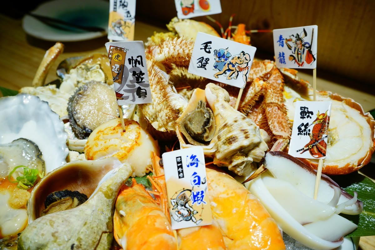 美食|台北 安東建一水產 海產專賣、手抓海鮮盤 海鮮控不能錯過,痛風也甘願! - 第16張圖 美食|台北 安東建一水產 海產專賣、手抓海鮮盤 海鮮控不能錯過,痛風也甘願!