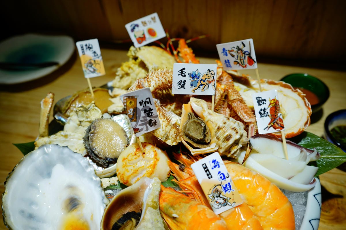 美食|台北 安東建一水產 海產專賣、手抓海鮮盤 海鮮控不能錯過,痛風也甘願! - 第15張圖 美食|台北 安東建一水產 海產專賣、手抓海鮮盤 海鮮控不能錯過,痛風也甘願!