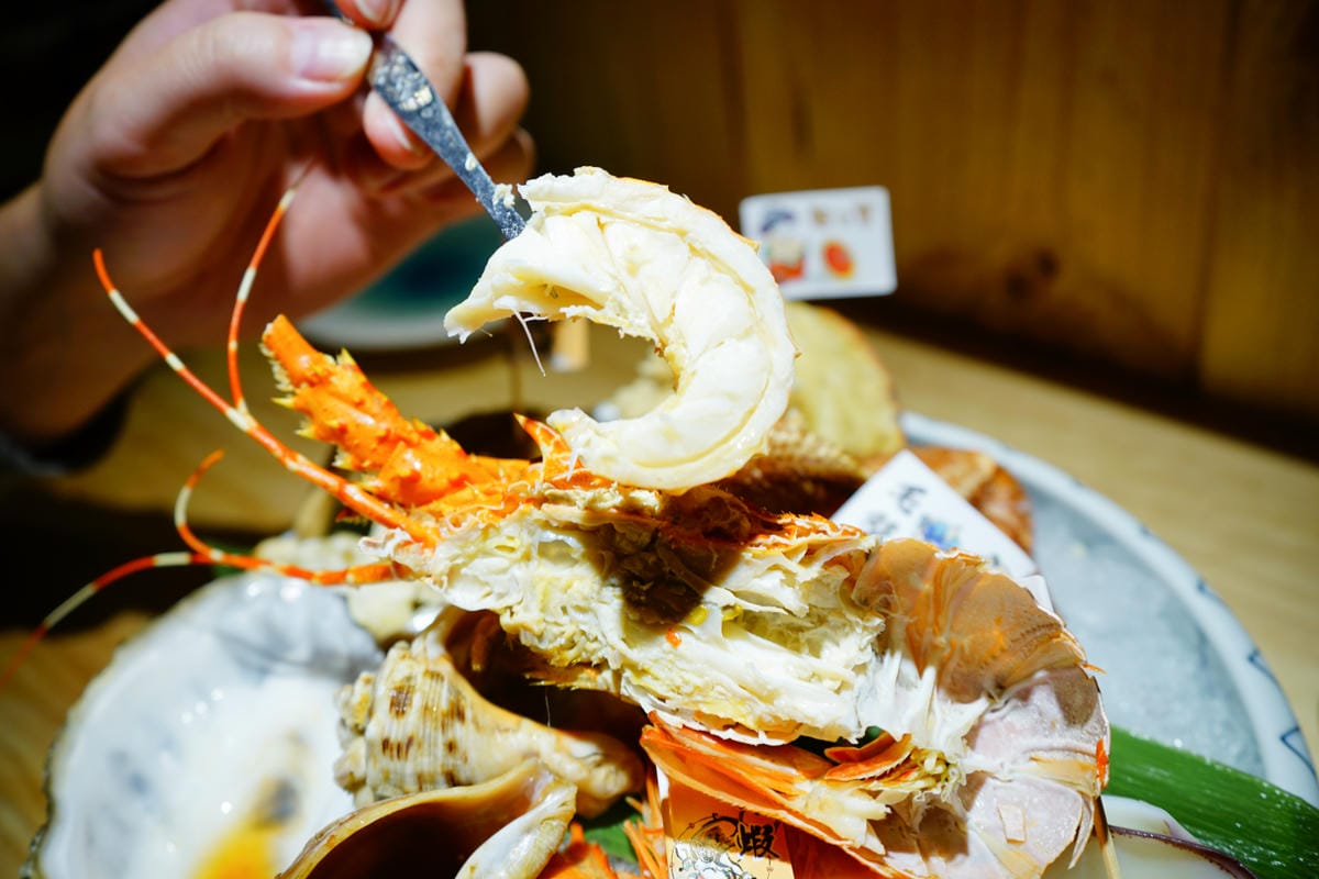 美食|台北 安東建一水產 海產專賣、手抓海鮮盤 海鮮控不能錯過,痛風也甘願! - 第24張圖 美食|台北 安東建一水產 海產專賣、手抓海鮮盤 海鮮控不能錯過,痛風也甘願!