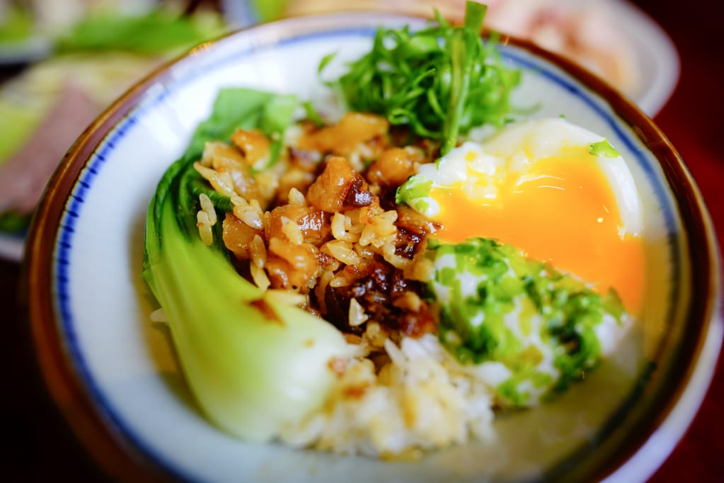 美食｜桃園平鎮 辛梅小吃店 阿嬤的味道 古早味客家老麵店，實實在在一碗麵 平鎮小吃推薦！