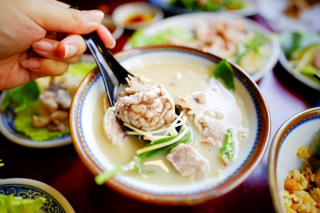 美食｜桃園平鎮 辛梅小吃店 阿嬤的味道 古早味客家老麵店，實實在在一碗麵 平鎮小吃推薦！