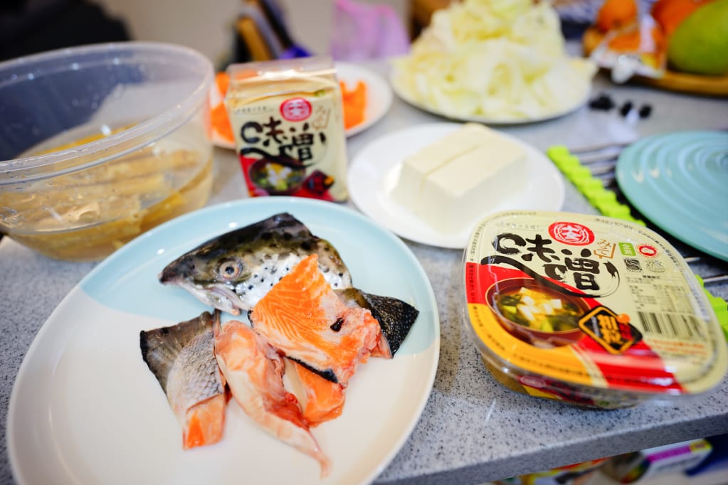 料理｜十全味噌 零失敗味噌食譜 鮭魚豆皮豆腐味噌湯+味噌烤雞腿 在家也能享受日式定食！