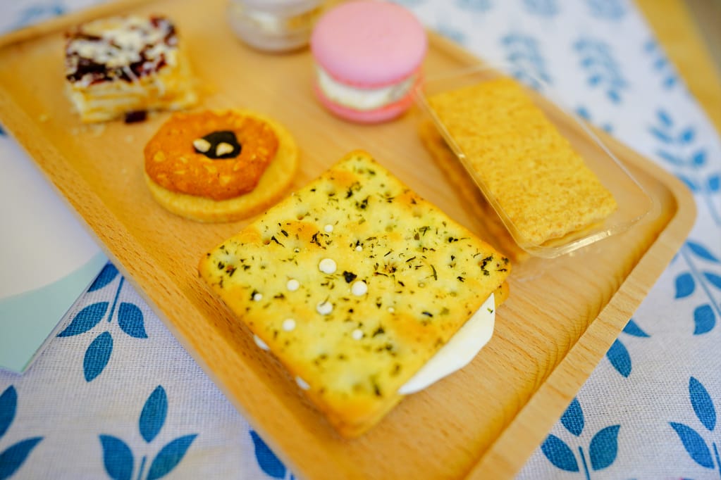 喜餅｜法樂公爵手工坊 戀巴黎禮盒 新竹手工喜餅禮盒推薦、新竹伴手禮首選！