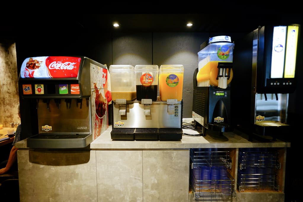 美食|新北板橋 燒肉殿(板橋旗艦店) 高檔海鮮、日本和牛、澳洲和牛燒肉吃到飽 板橋吃到飽餐廳推薦! - 第5張圖 美食|新北板橋 燒肉殿(板橋旗艦店) 高檔海鮮、日本和牛、澳洲和牛燒肉吃到飽 板橋吃到飽餐廳推薦!