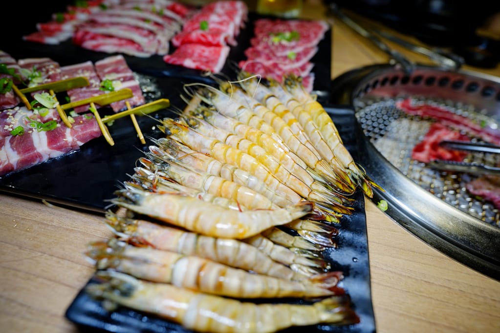 美食|新北板橋 燒肉殿(板橋旗艦店) 高檔海鮮、日本和牛、澳洲和牛燒肉吃到飽 板橋吃到飽餐廳推薦! - 第28張圖 美食|新北板橋 燒肉殿(板橋旗艦店) 高檔海鮮、日本和牛、澳洲和牛燒肉吃到飽 板橋吃到飽餐廳推薦!