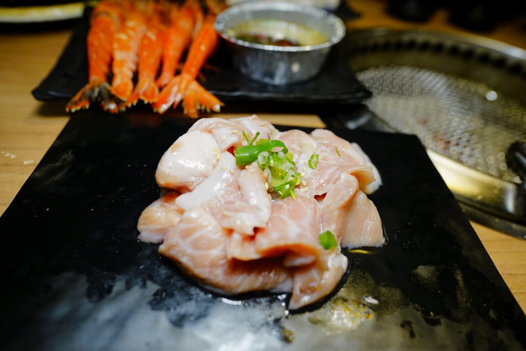美食|新北板橋 燒肉殿(板橋旗艦店) 高檔海鮮、日本和牛、澳洲和牛燒肉吃到飽 板橋吃到飽餐廳推薦! - 第41張圖 美食|新北板橋 燒肉殿(板橋旗艦店) 高檔海鮮、日本和牛、澳洲和牛燒肉吃到飽 板橋吃到飽餐廳推薦!