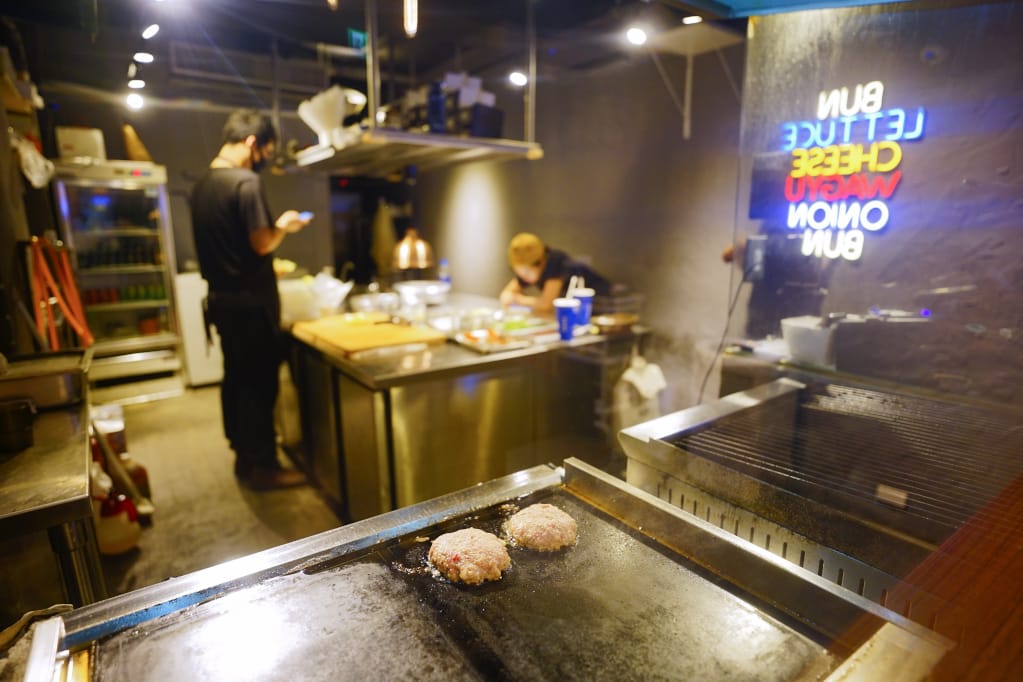 美食｜台北 Wagyu Burger 100%和牛漢堡、生酮漢堡 近捷運信義安和站、提供外送服務