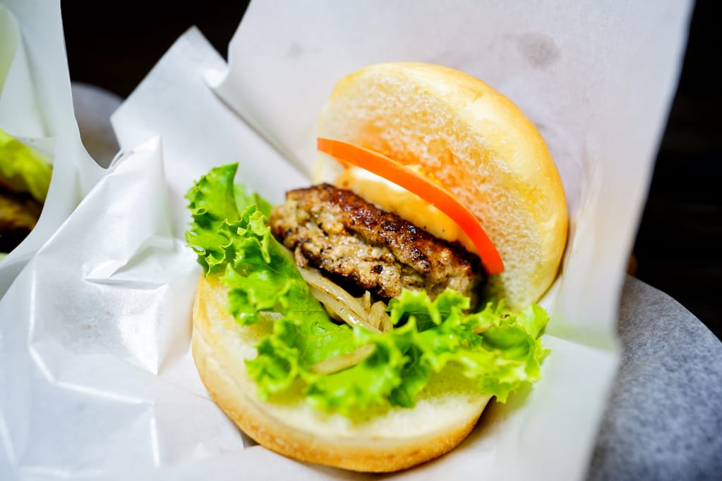 美食｜台北 Wagyu Burger 100%和牛漢堡、生酮漢堡 近捷運信義安和站、提供外送服務