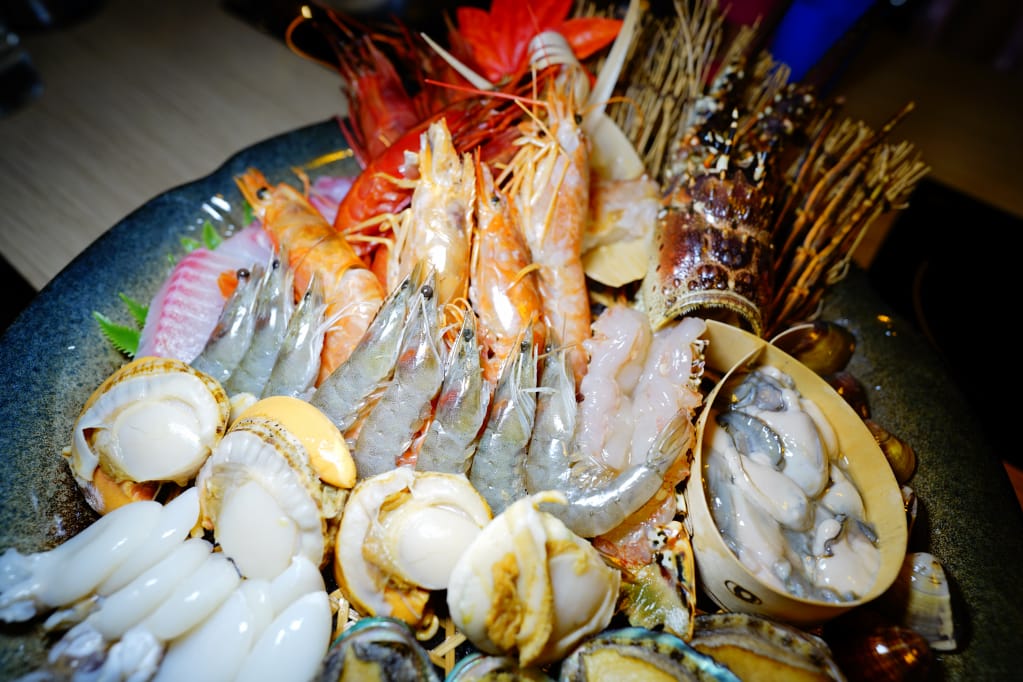 美食|桃園中壢 船饕海鮮精緻鍋物 超浮誇痛風海鮮盤、和牛 青埔必吃火鍋推薦!親子聚餐、寵物友善 - 第19張圖 美食|桃園中壢 船饕海鮮精緻鍋物 超浮誇痛風海鮮盤、和牛 青埔必吃火鍋推薦!親子聚餐、寵物友善