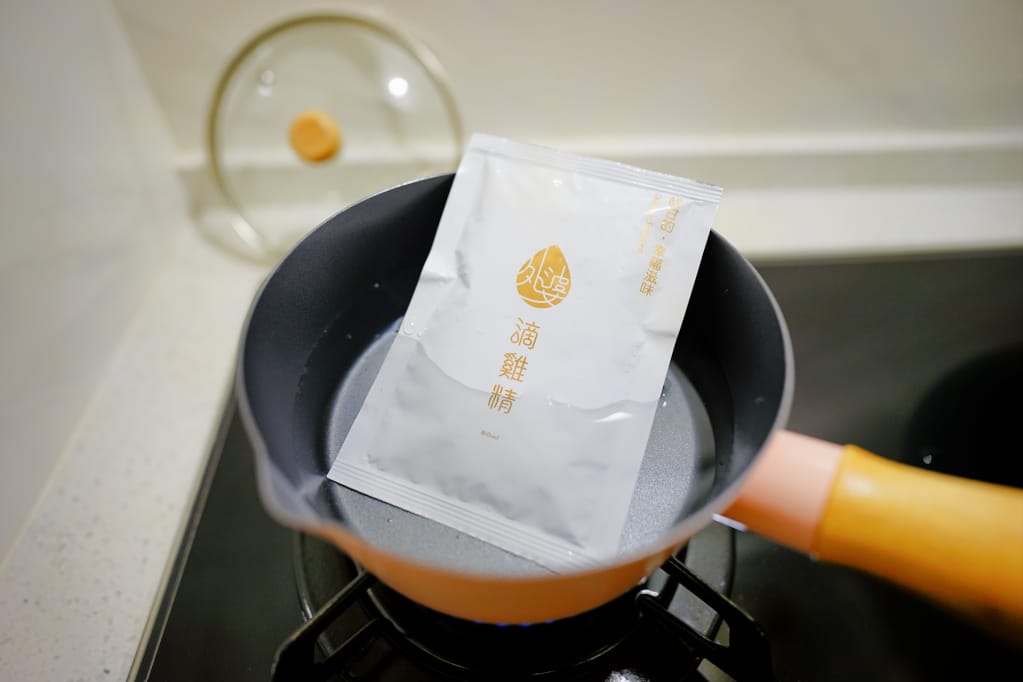 補品|外婆滴雞精 原味、洋蔥滴雞精 土雞高湯料理 孕期、產後營養品推薦! - 第13張圖 補品|外婆滴雞精 原味、洋蔥滴雞精 土雞高湯料理 孕期、產後營養品推薦!