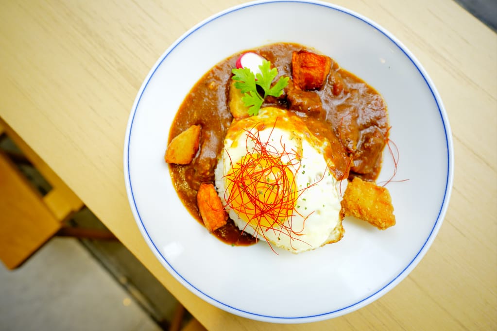 美食|台北 果實俱樂部 北海道水果花三明治來台囉!水果咖哩飯芒果、鳳梨入菜~ - 第8張圖 美食|台北 果實俱樂部 北海道水果花三明治來台囉!水果咖哩飯芒果、鳳梨入菜~