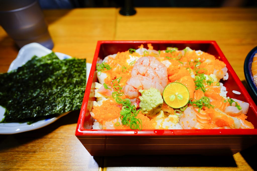 美食|桃園中壢 坐著做。海鮮丼飯專門店(威尼斯影城美食) 桃園最強海鮮丼飯推薦! - 第12張圖 美食|桃園中壢 坐著做。海鮮丼飯專門店(威尼斯影城美食) 桃園最強海鮮丼飯推薦!