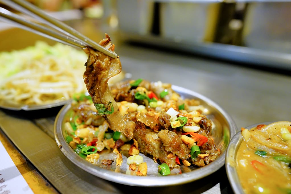 美食｜桃園龜山 雙鶴鐵板燒 老字號林口鐵板燒(有停車場) 林口長庚週邊美食推薦！