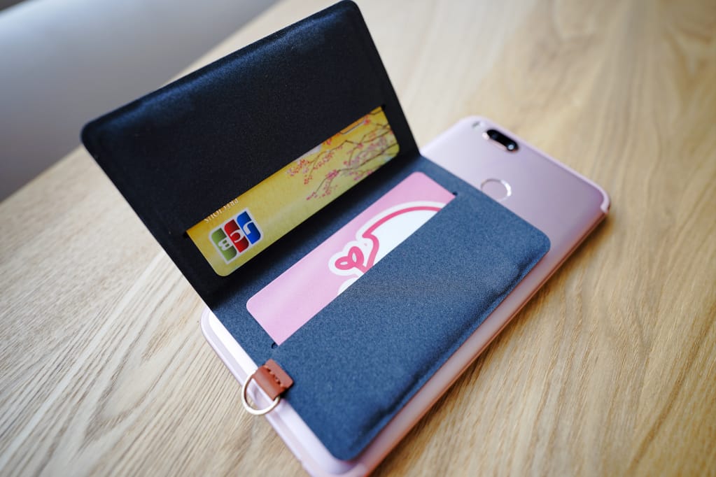 3C周邊｜RJ Concept 雅街嚴選 台灣設計 jarraa-木雕風復古窗花手機背貼卡夾