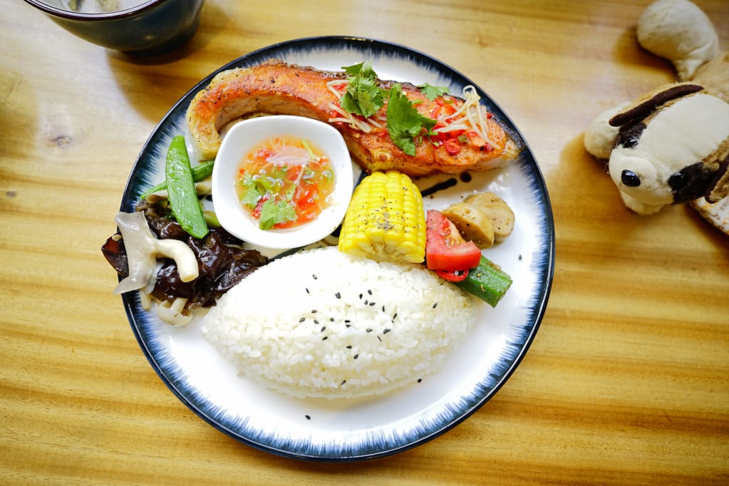 美食｜桃園 泰泰的巷弄廚房 平價泰式簡餐、個人泰式料理推薦！