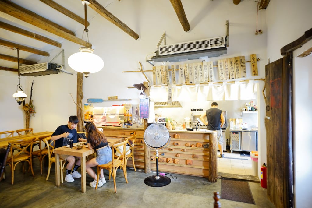 美食|新北金山 磺港 食不厭 午魚一夜干專賣 漁港邊的老屋料理 - 第4張圖 美食|新北金山 磺港 食不厭 午魚一夜干專賣 漁港邊的老屋料理