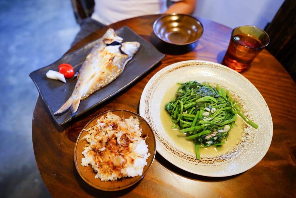 美食|新北金山 磺港 食不厭 午魚一夜干專賣 漁港邊的老屋料理 - 第6張圖 美食|新北金山 磺港 食不厭 午魚一夜干專賣 漁港邊的老屋料理