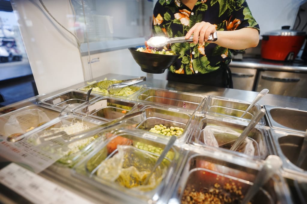 美食｜Re: POKE & POT 夏威夷沙拉｜海鮮丼飯(公館店) 台大商圈新開餐廳推薦！