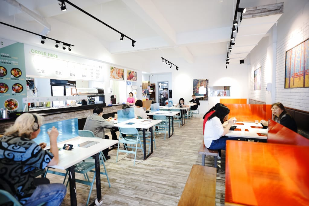美食｜Re: POKE & POT 夏威夷沙拉｜海鮮丼飯(公館店) 台大商圈新開餐廳推薦！