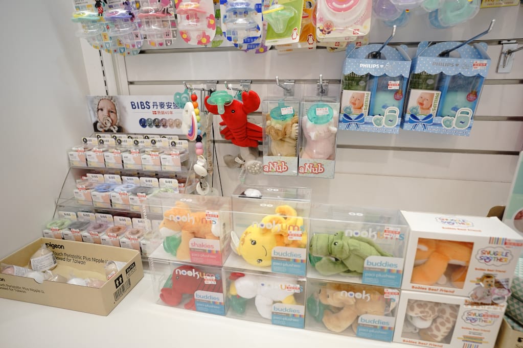 購物｜雙北最大精品婦嬰用品生活館 中和娃娃世界台北旗艦店  育兒用品購買好去處-汽座、推車、嬰兒床